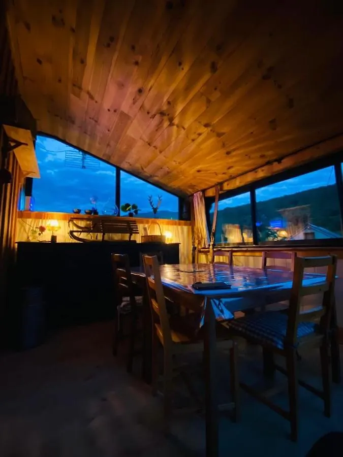 Chalet Gite Ha-Py Mountain Campan